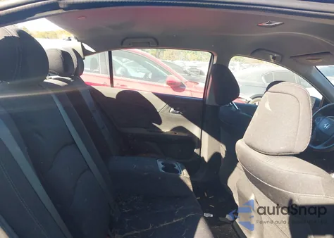 2015 Honda Accord Sport z USA, uszkodzony, nr VIN 1HGCR2F58FA094277